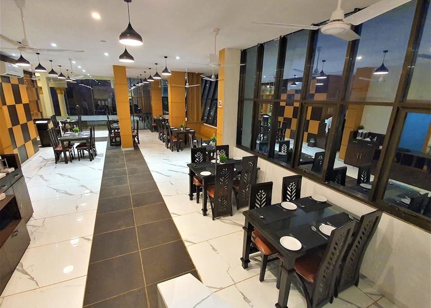 Maharashtra Dapoli Family dining