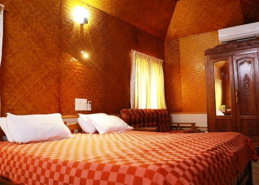 Kerala Kochi  Premium Deluxe Pool Corner King Room