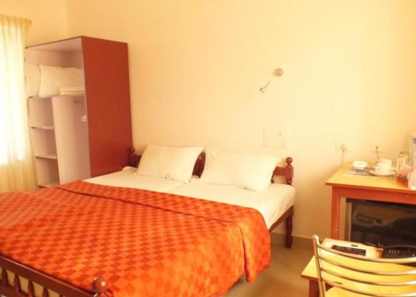 Kerala Kochi  Premium Deluxe Pool Corner King Room