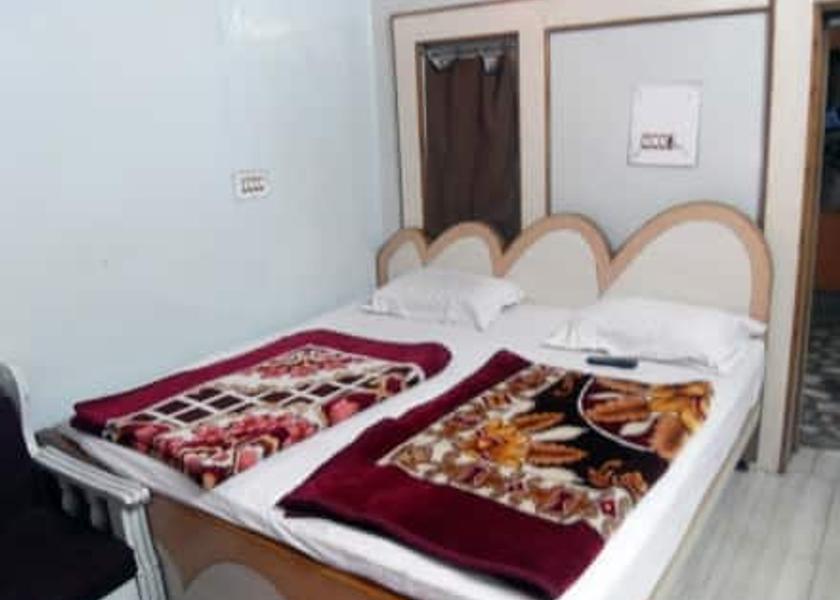 Madhya Pradesh Jabalpur AC Double Room
