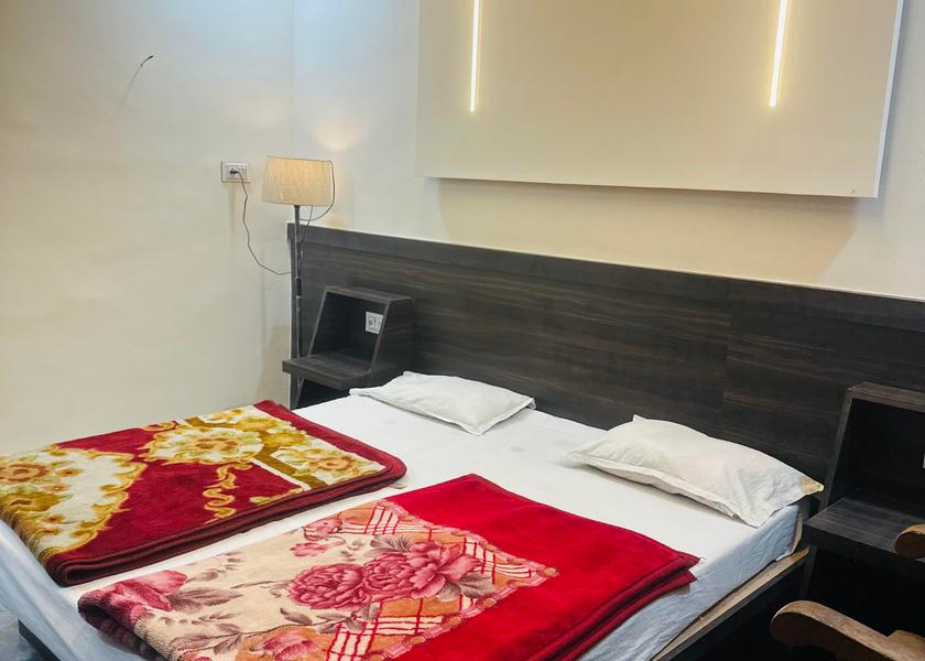 Madhya Pradesh Jabalpur Non Ac - Single
