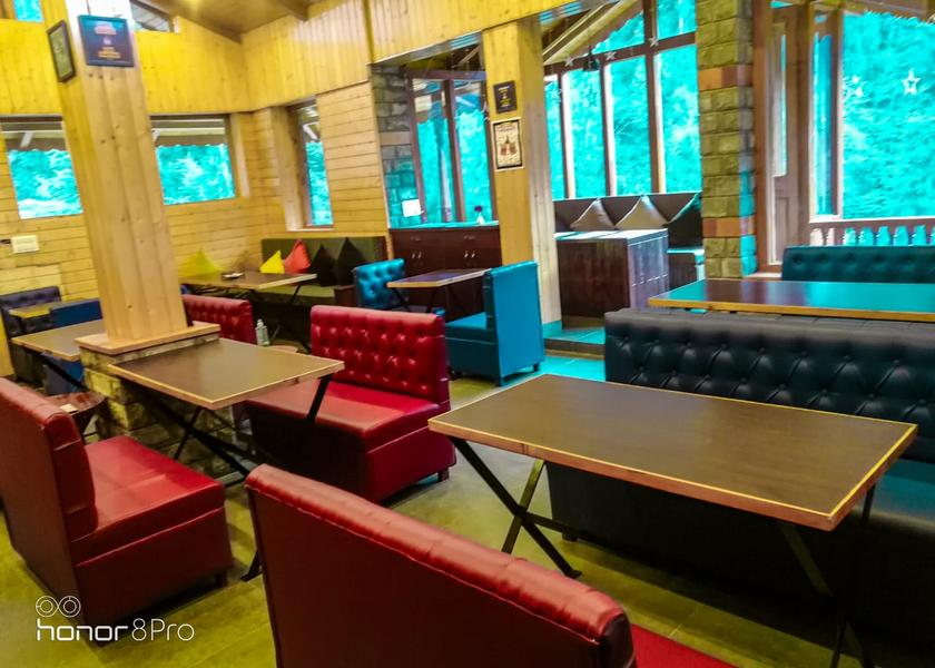 Himachal Pradesh Jibhi Public Areas
