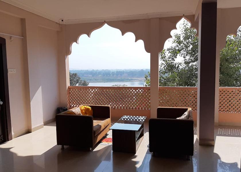 Madhya Pradesh Maheshwar 1025