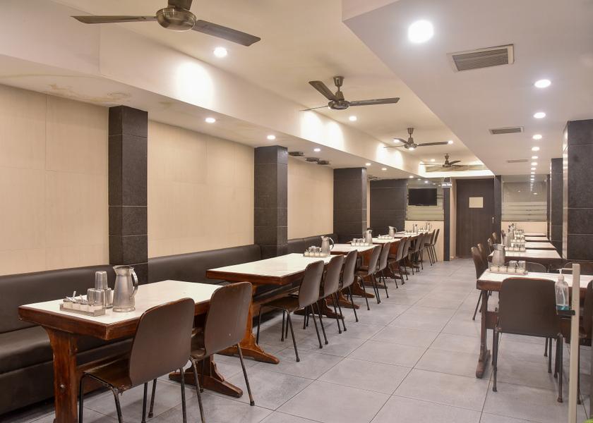 Madhya Pradesh Bhopal Food & Dining