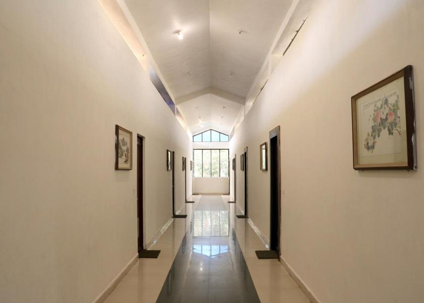 Madhya Pradesh Pachmarhi Lobby