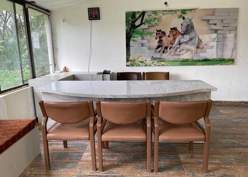 Madhya Pradesh Pachmarhi Food & Dining