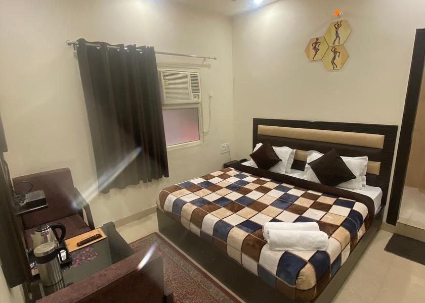 Uttarakhand Haridwar Deluxe Room