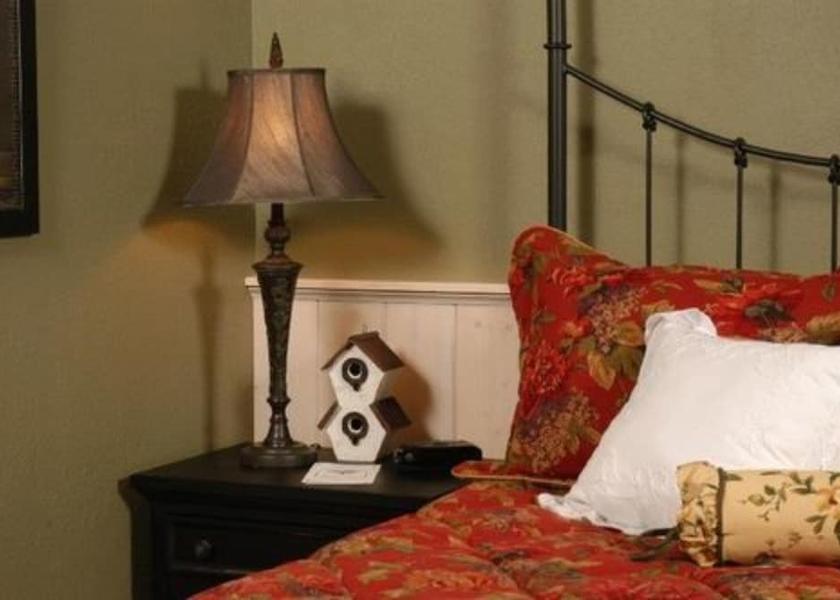 Illinois Paxton Room