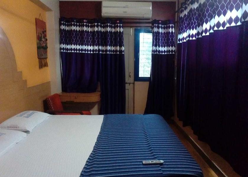 Karnataka Hubballi Room