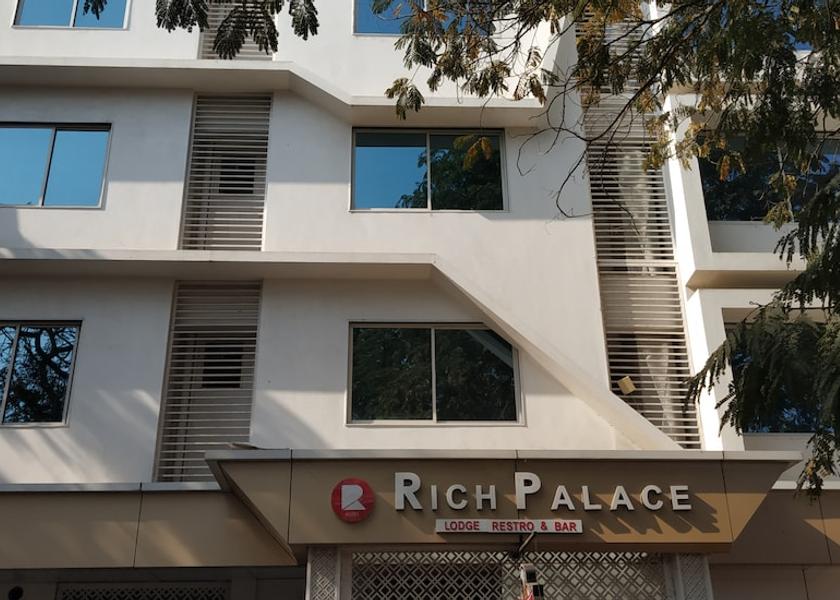 Maharashtra Jalgaon Hotel Exterior