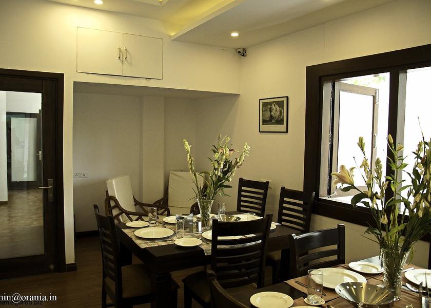 Delhi Delhi Food & Dining