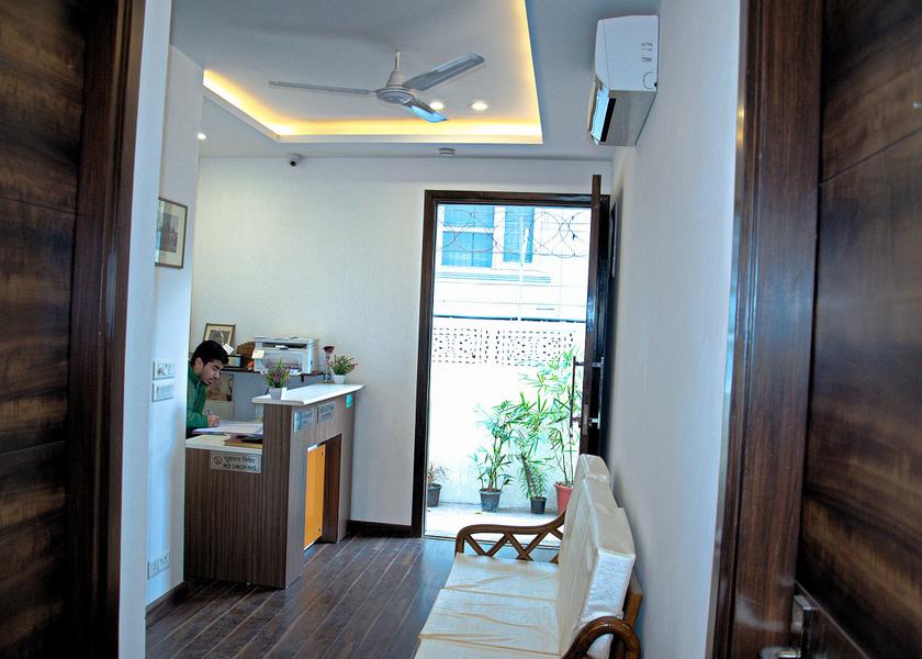 Delhi Delhi 1025