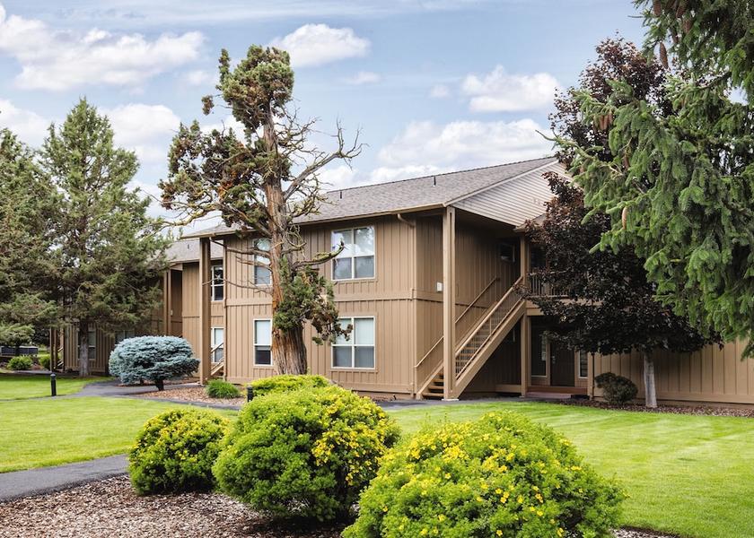 Oregon Redmond Exterior Detail