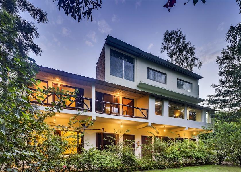 Uttarakhand Bandar Jura Exterior detail