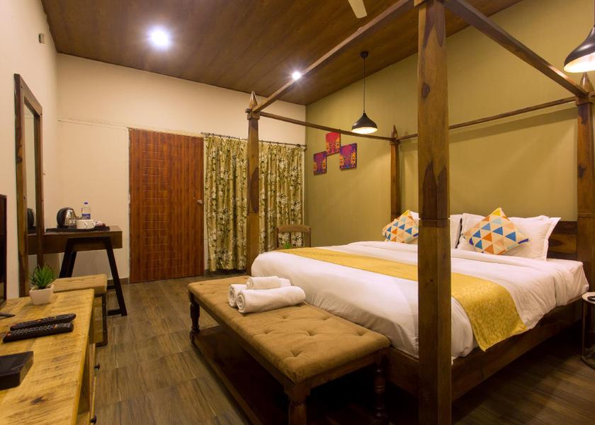 Himachal Pradesh Dalhousie Superior Room