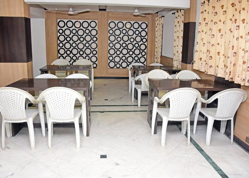 Madhya Pradesh Bhopal Food & Dining