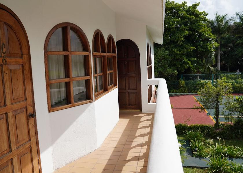 Quintana Roo Cozumel Exterior Detail