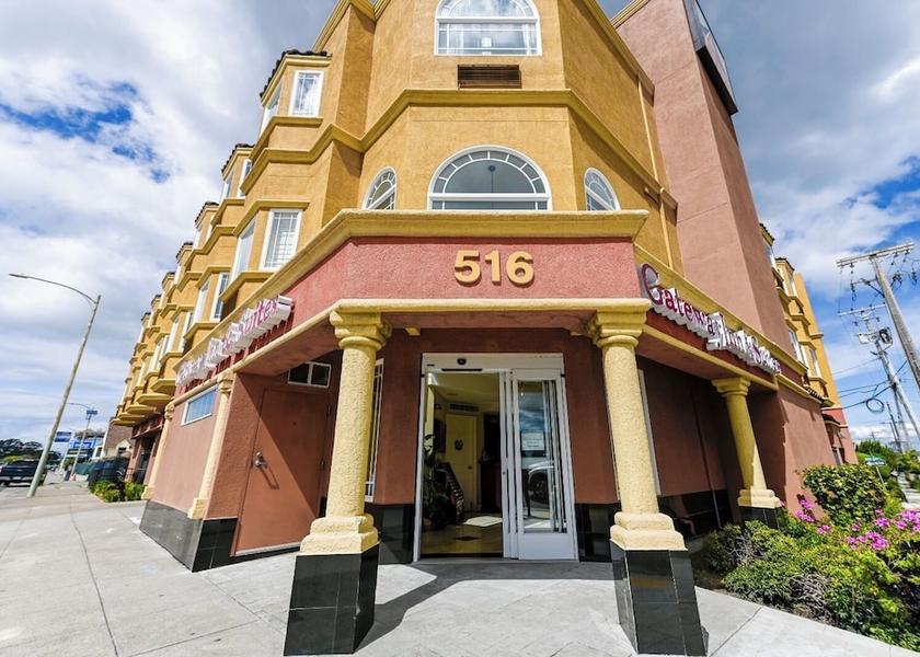 California San Bruno Front of property