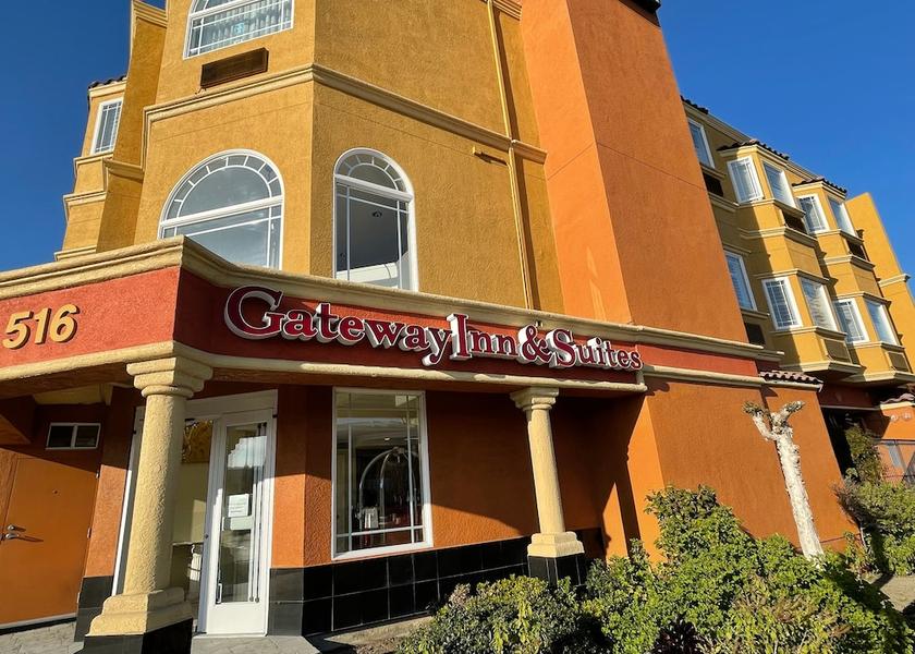 California San Bruno Exterior