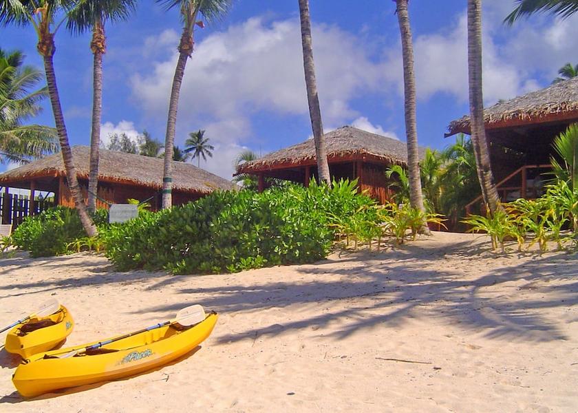  Rarotonga Exterior Detail