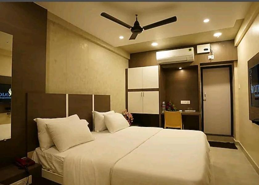 Tamil Nadu Cuddalore Premium Double Room