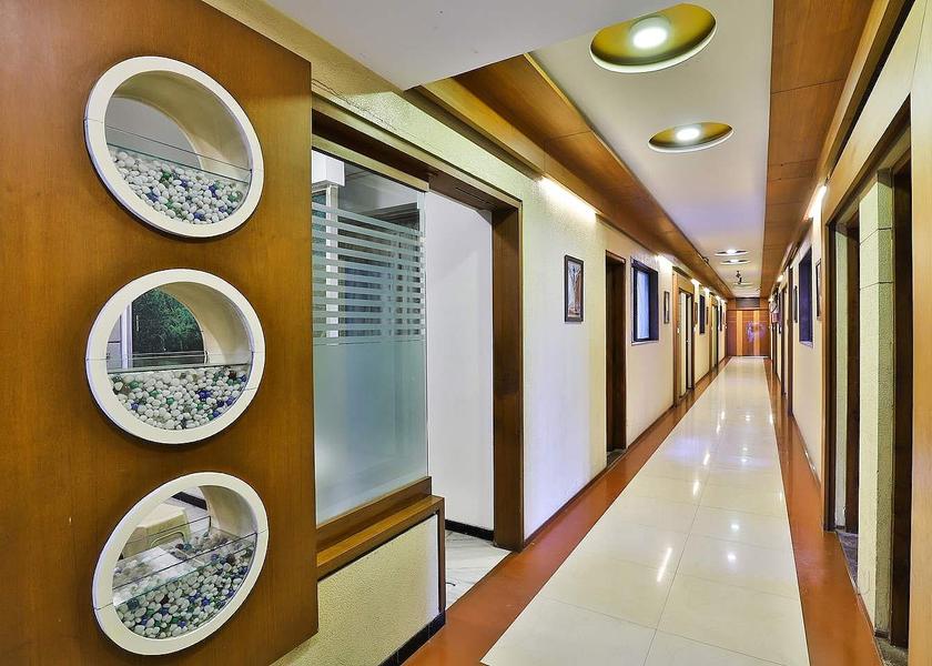 Gujarat Surat Deluxe Room (king Bed)