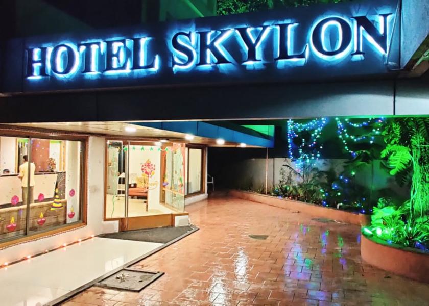 Gujarat Ahmedabad Hotel Exterior