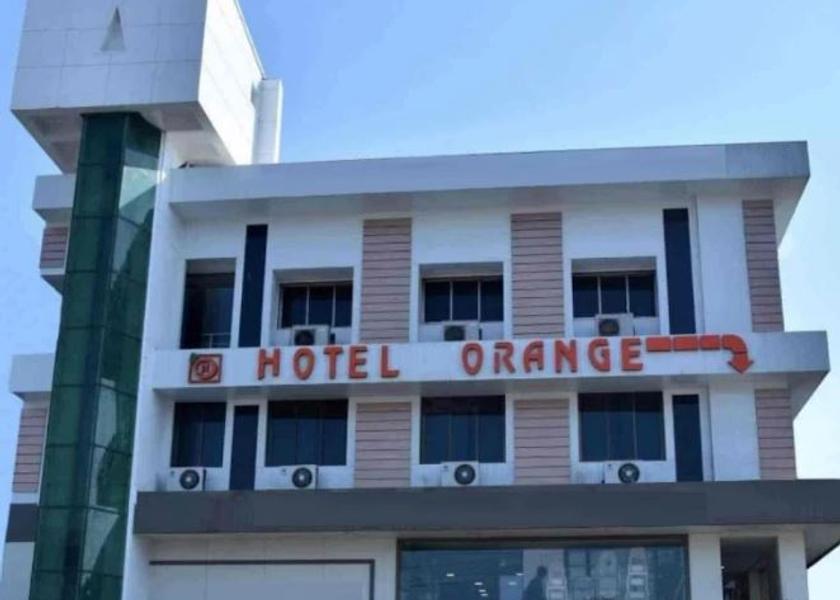 Gujarat Vapi Hotel Exterior