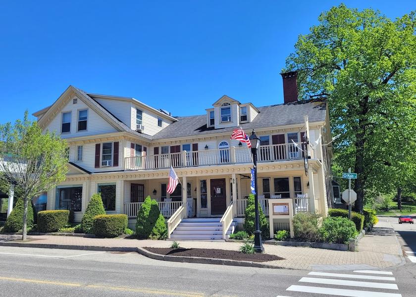 Maine Kennebunk Exterior Detail