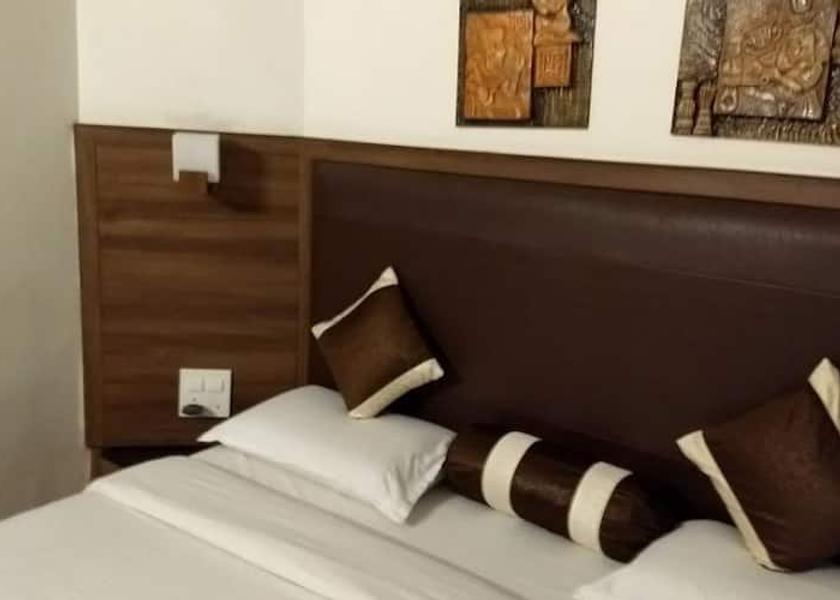 Rajasthan Mount Abu Suite