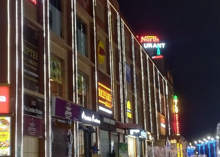 Front of property - evening/night