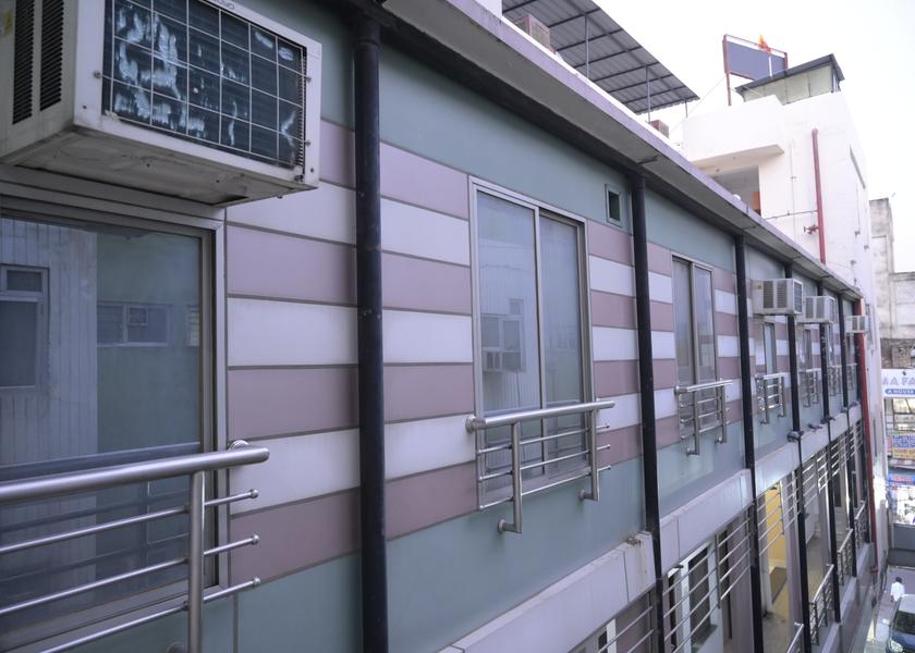 Uttar Pradesh Prayagraj Hotel Exterior