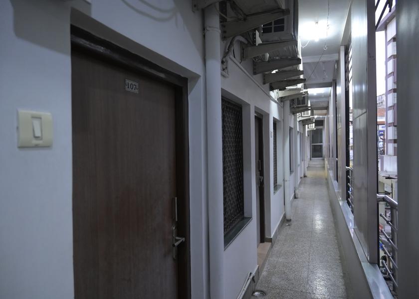 Uttar Pradesh Prayagraj Hotel Exterior