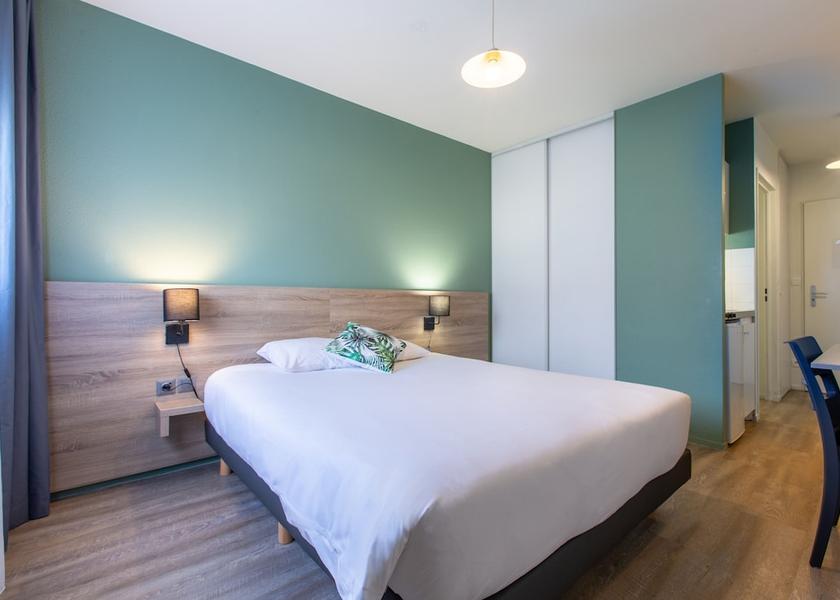 Pays de la Loire Le Mans Room