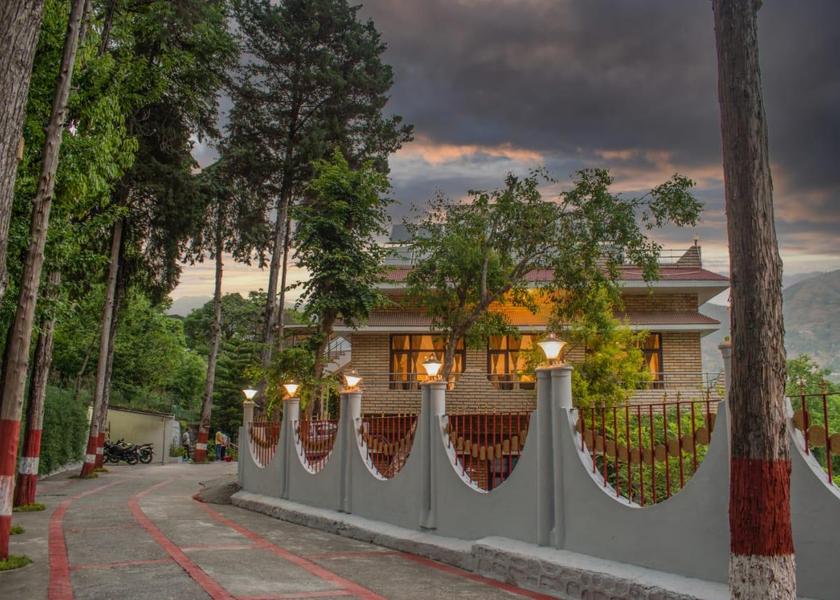 Uttarakhand Bhimtal Entrance