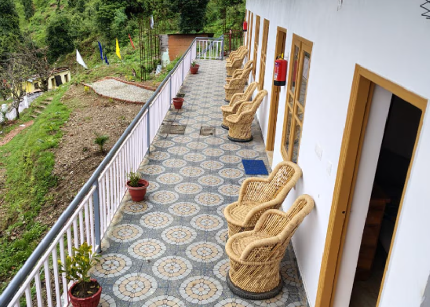 Uttarakhand Dhanaulti Public Areas