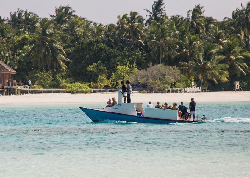 South Ari Atoll Dhiffushi Boating