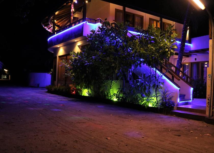 South Ari Atoll Hangnaameedhoo Front of property - evening/night