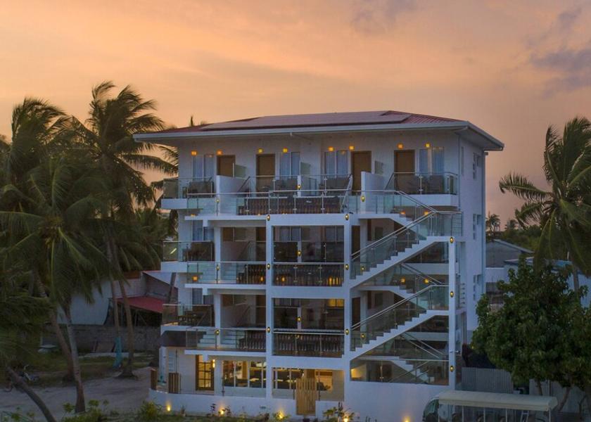 Kaafu Atoll Thulusdhoo Island Exterior Detail