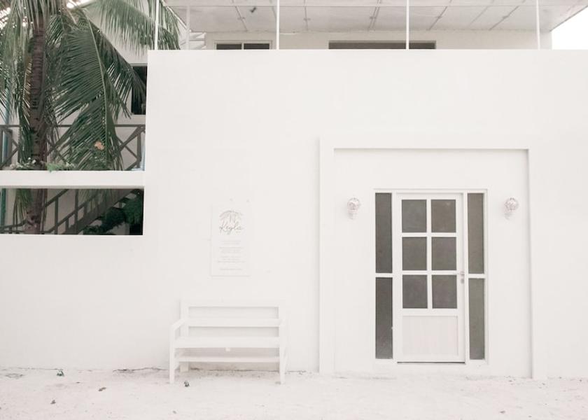 Kaafu Atoll Thulusdhoo Island Facade