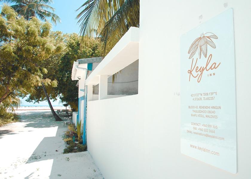 Kaafu Atoll Thulusdhoo Island Exterior Detail