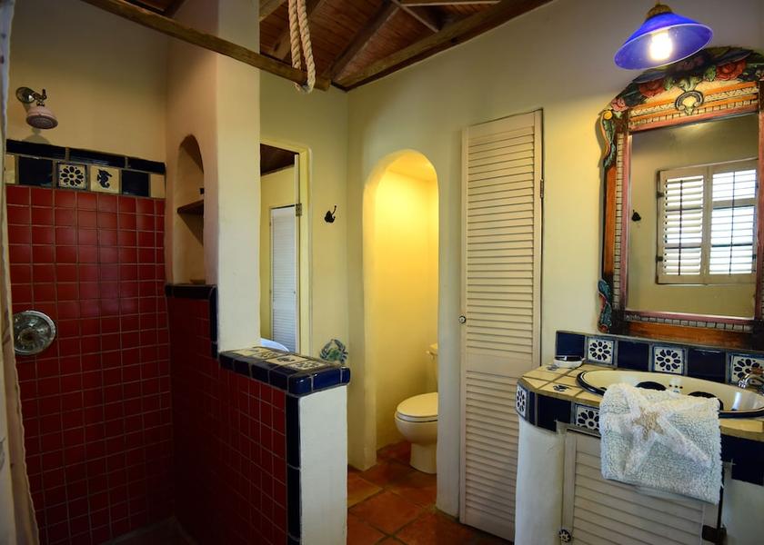 Cat Island Pigeon Cay Interior Entrance