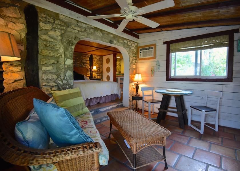 Cat Island Pigeon Cay Living room