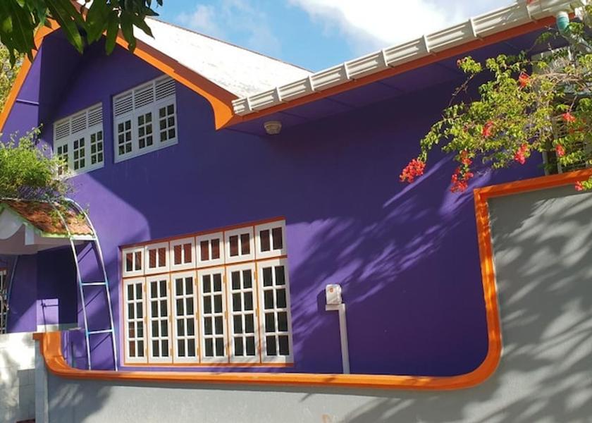 MV Fuvahmulah Exterior Detail