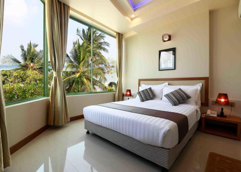 Kaafu Atoll Hulhumalé Sea View King Room
