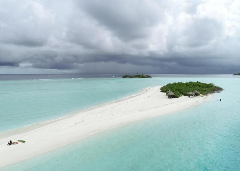 North Ari Atoll Rasdhoo Surrounding environment