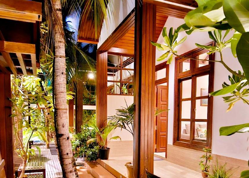 North Ari Atoll Rasdhoo Interior view