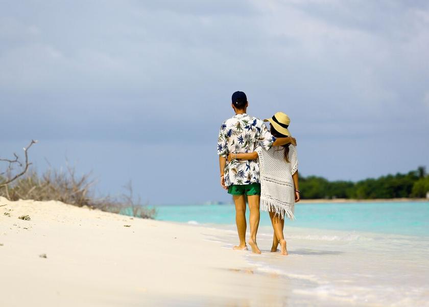 North Ari Atoll Rasdhoo Beach