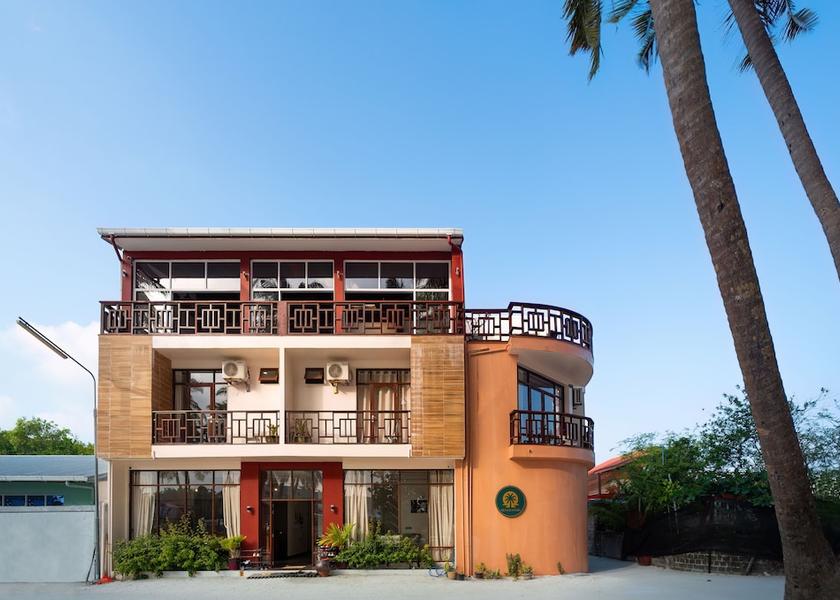 Kaafu Atoll Huraa Exterior Detail