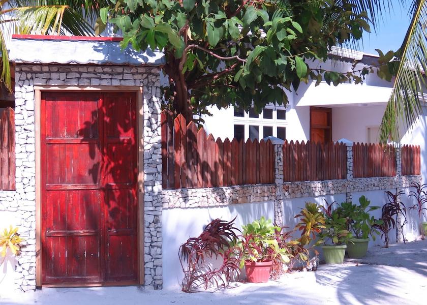Kaafu Atoll Huraa Facade